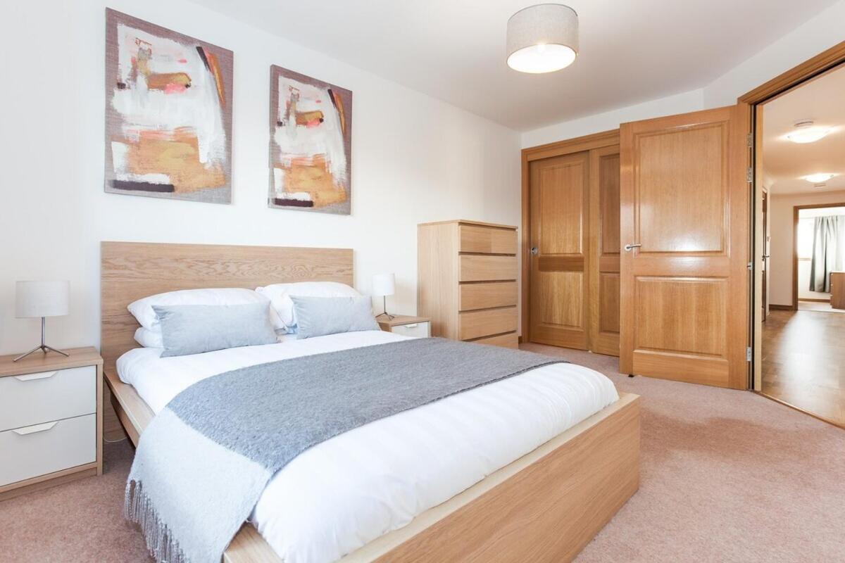 Executive 3 Bed Apartment Aberdeen Exterior foto